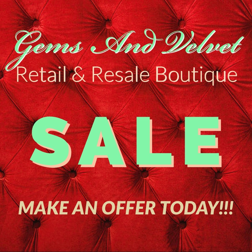 DRESSES👗 Resale and retail dresses for sale. 🛍🥂